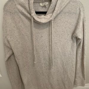 Kaisley womens sweater